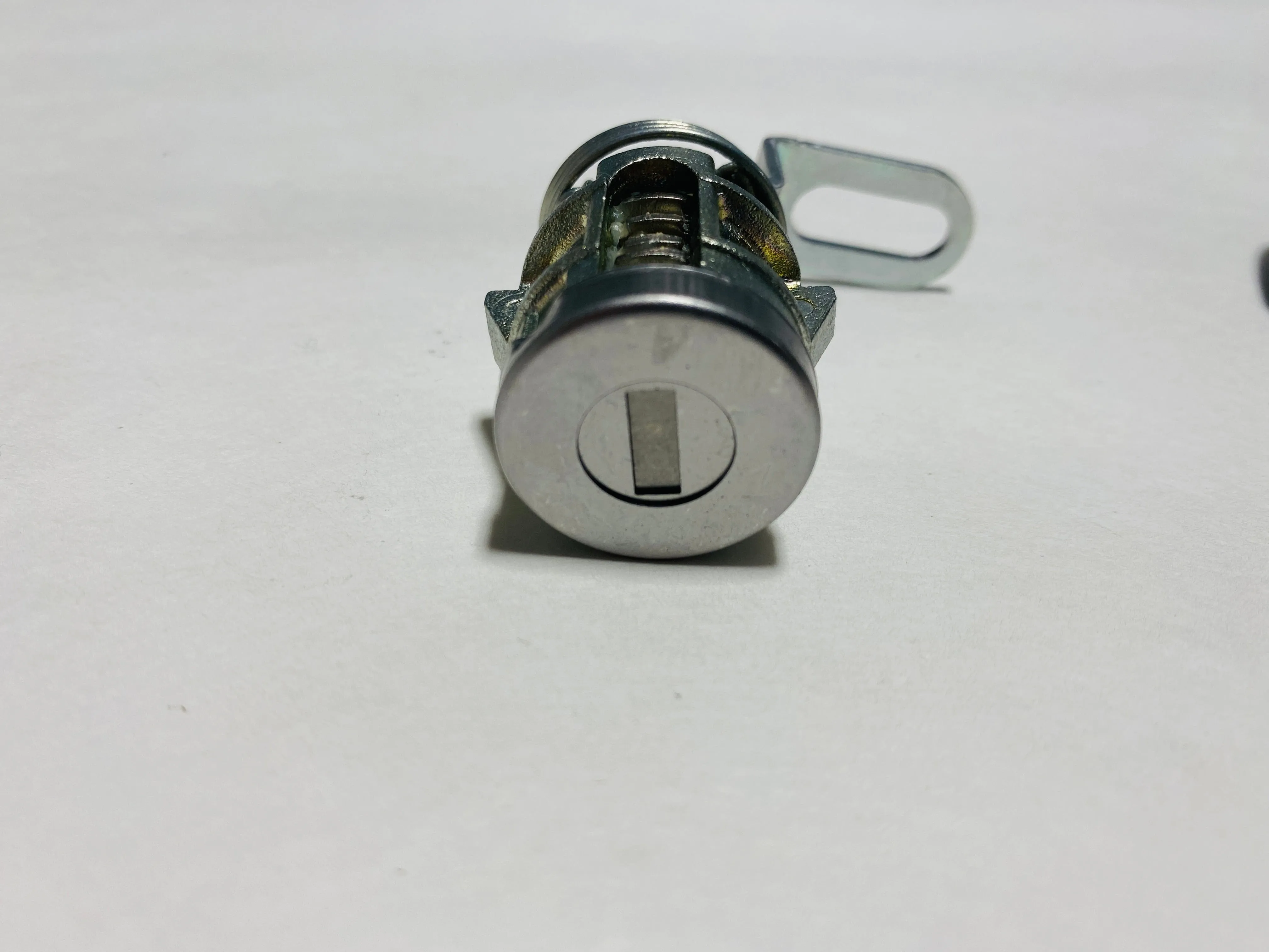 2015-2021 Tundra Tacoma Tailgate Lock Cylinder and Key - Non Smart Key Tailgate