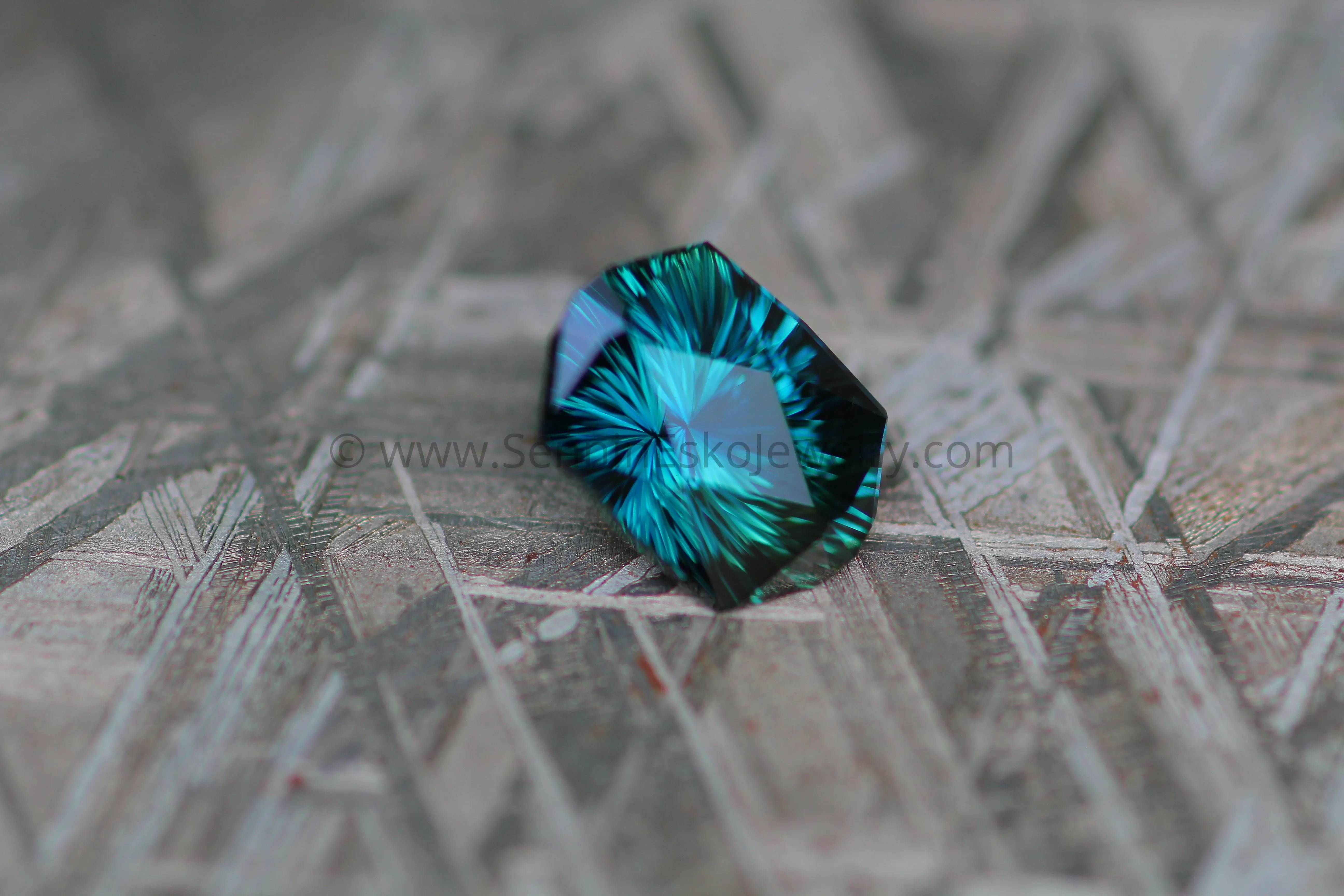 2.6 carat Parti Blue/Green Sapphire Shield - Fantasy Cut, 9.6x7.1mm