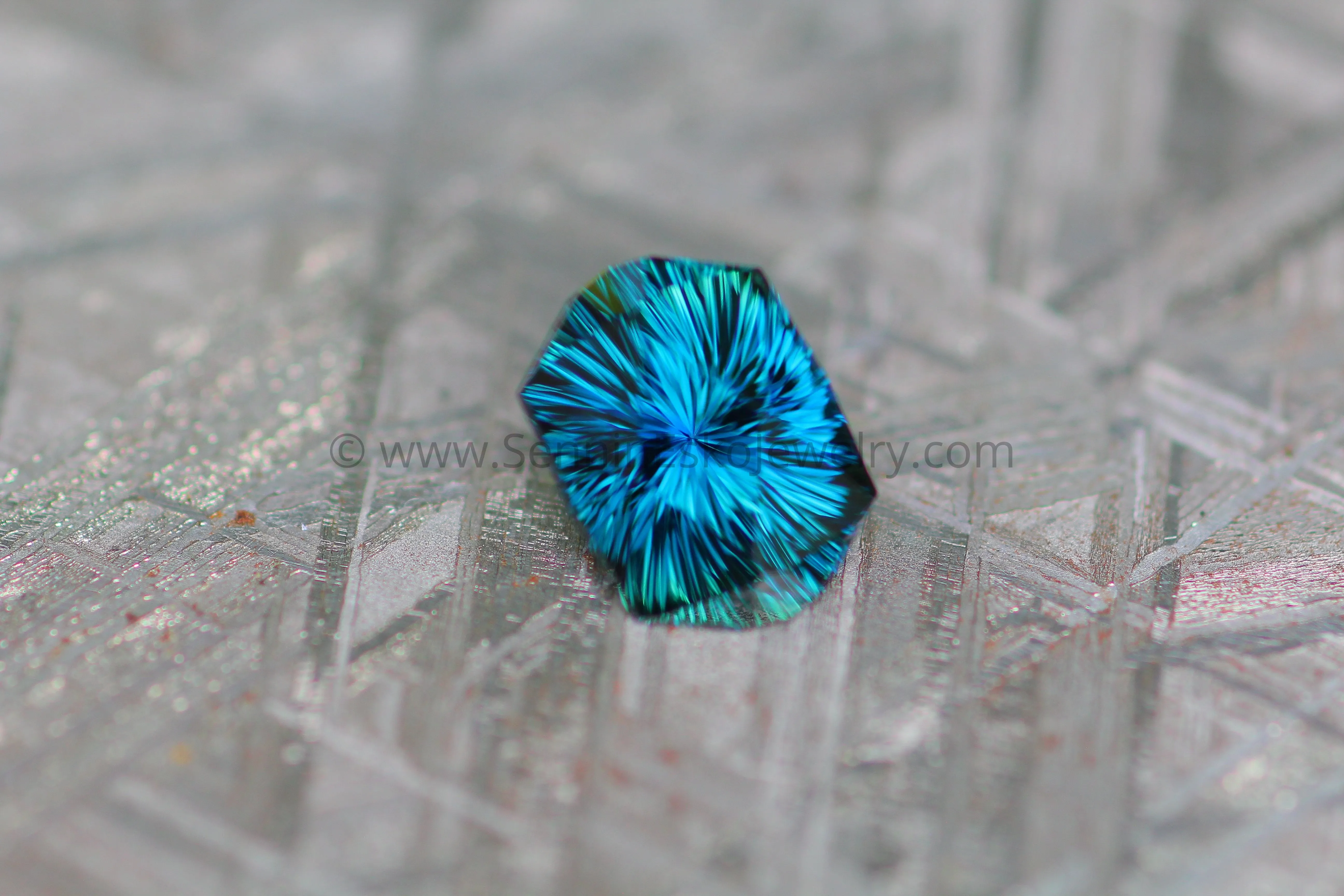 2.6 carat Parti Blue/Green Sapphire Shield - Fantasy Cut, 9.6x7.1mm