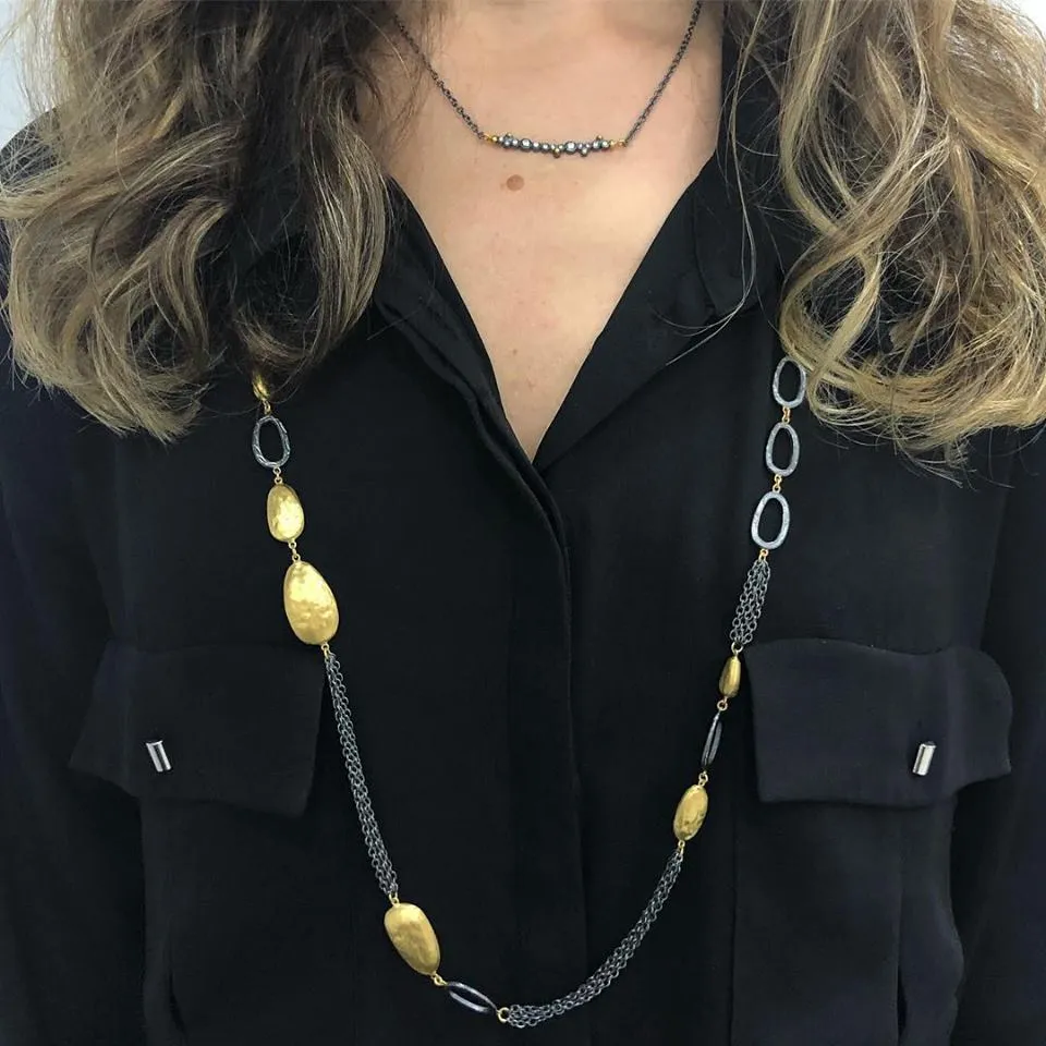 Dylan Bar Necklace with Gold Granulation and Diamonds