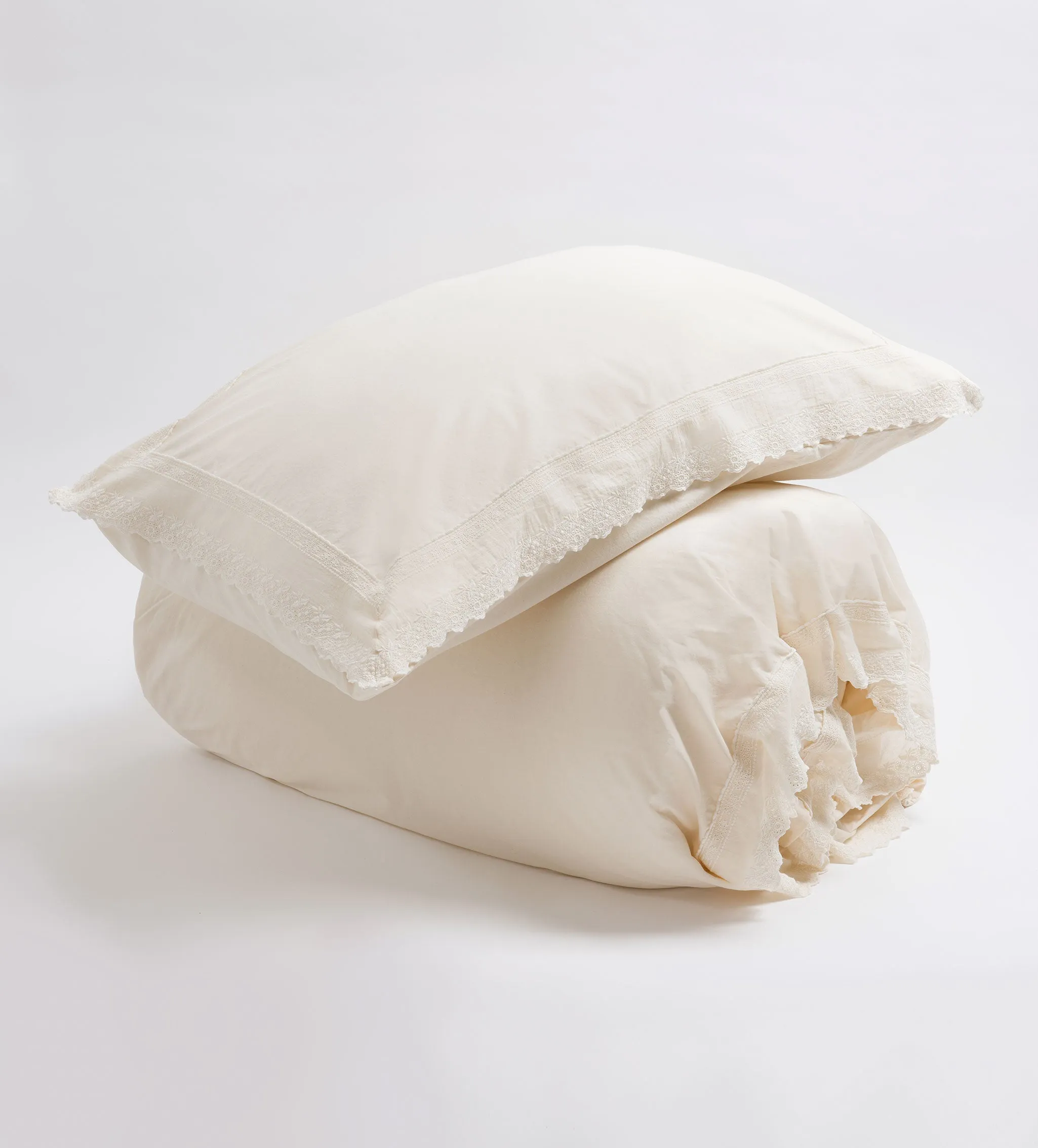 Pia Embroidered 100% Cotton Pillowcase