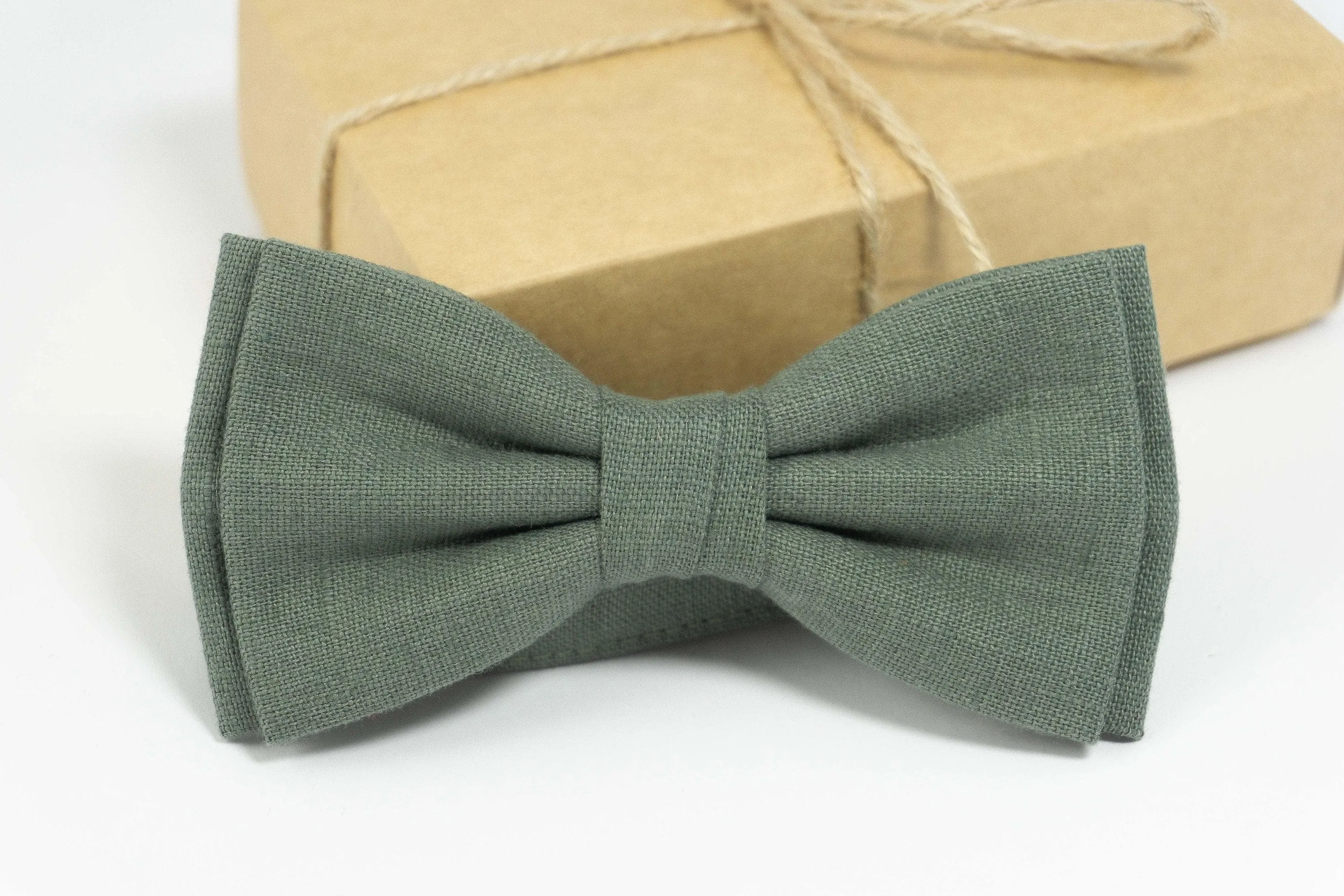 Pine mens bow tie | Pine wedding bow tie