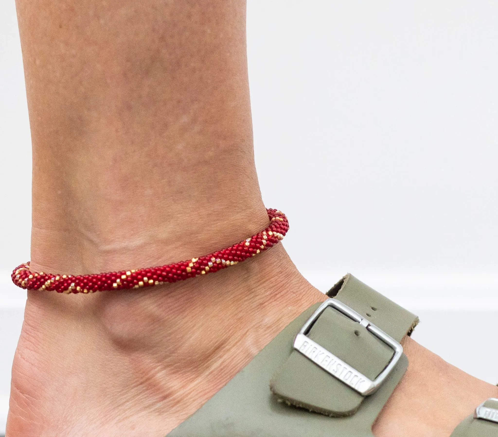 Roll-On® Anklet <br> Sizzling Cinnamon
