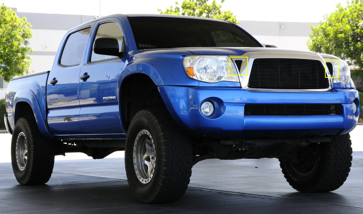T-REX Billet Series, 2 Piece Bolt On Grilles - 2011 Tacoma