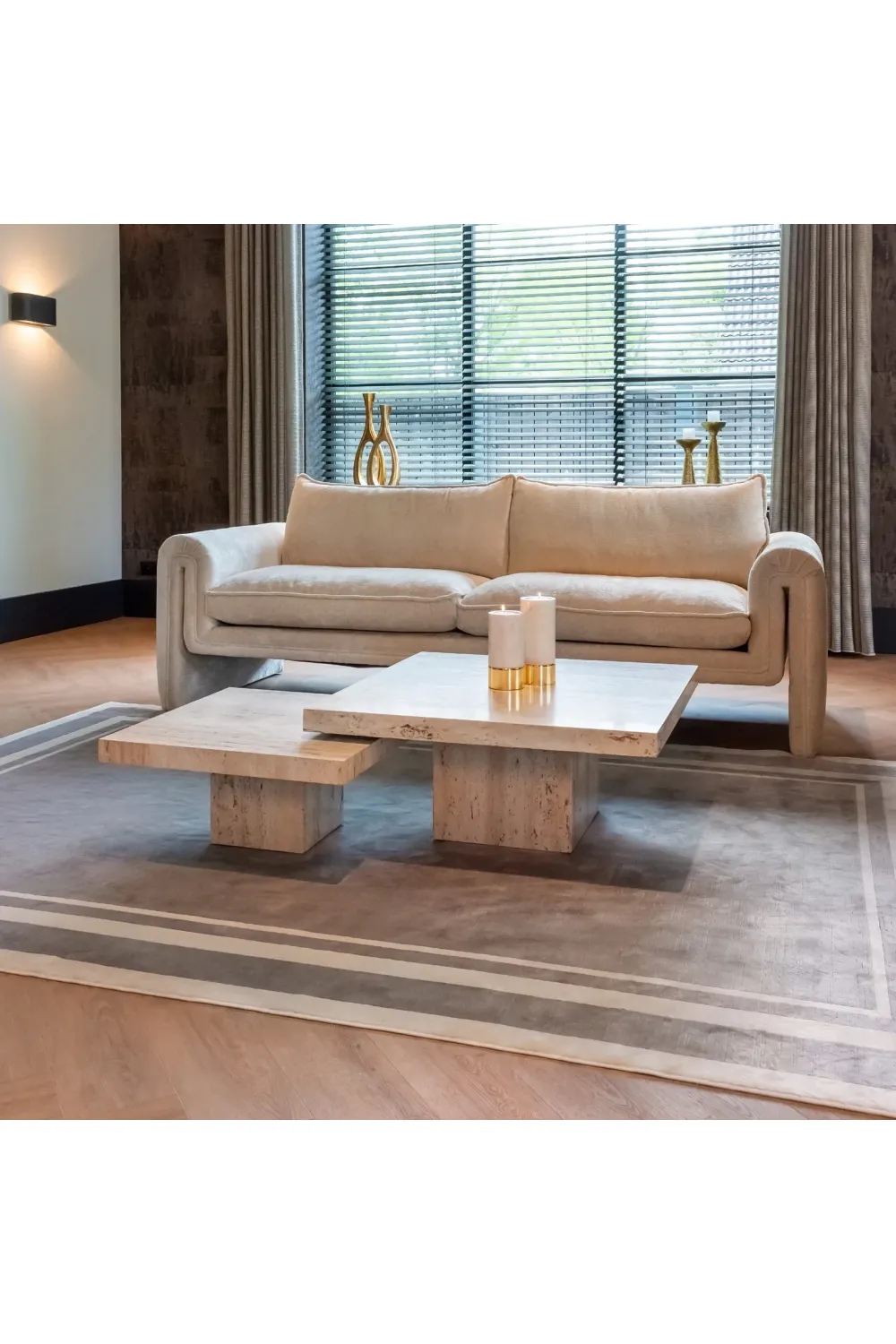 White Chenille Modern Sofa | OROA Sandro