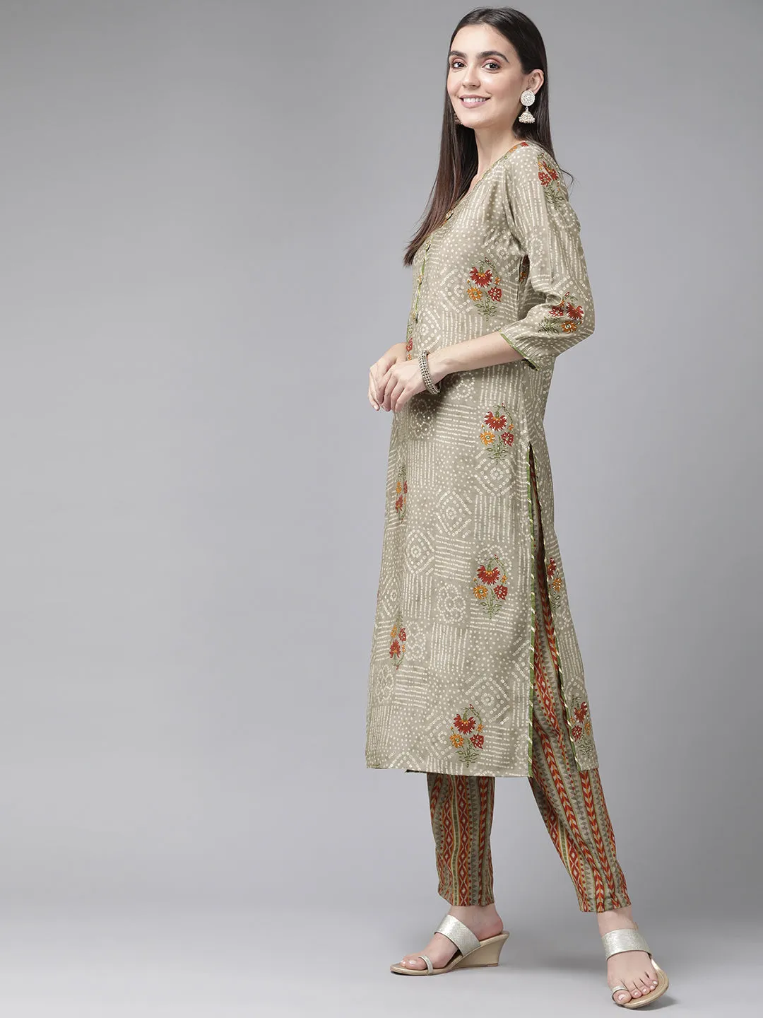 Women Charcoal Floral Printed Kurta With Palazzos & With Dupatta